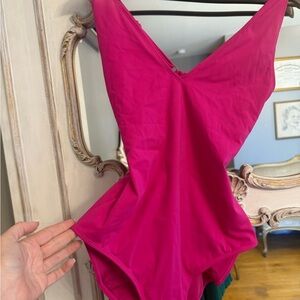 TA3 SWIM Plungey Hot Pink Corset One-Piece Swimsuit Size Large